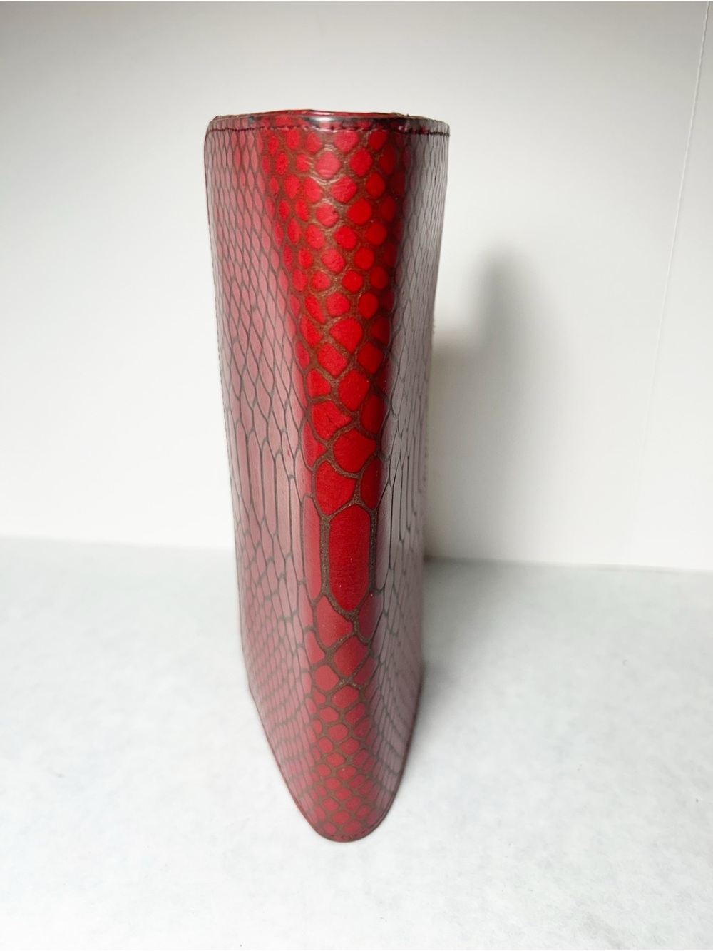 HOBO International Red Snake/Croc Embossed Gold Hinged Metal Frame Clutch VTG - Picture 10 of 10